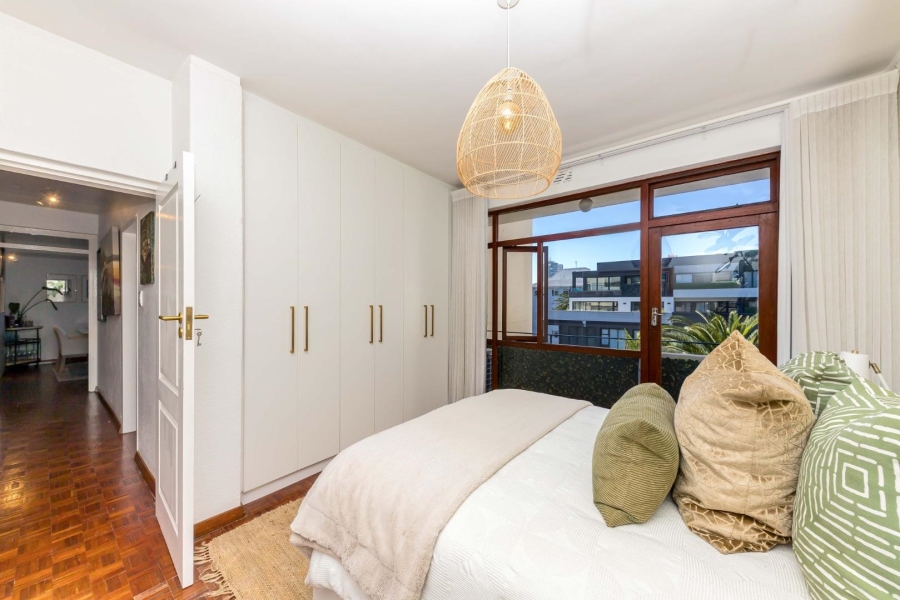 To Let 2 Bedroom Property for Rent in Sea Point Western Cape